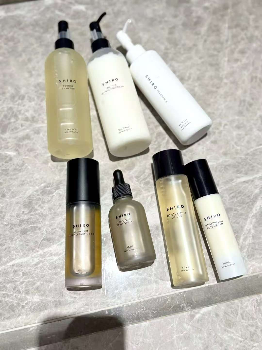 ファッション女装店